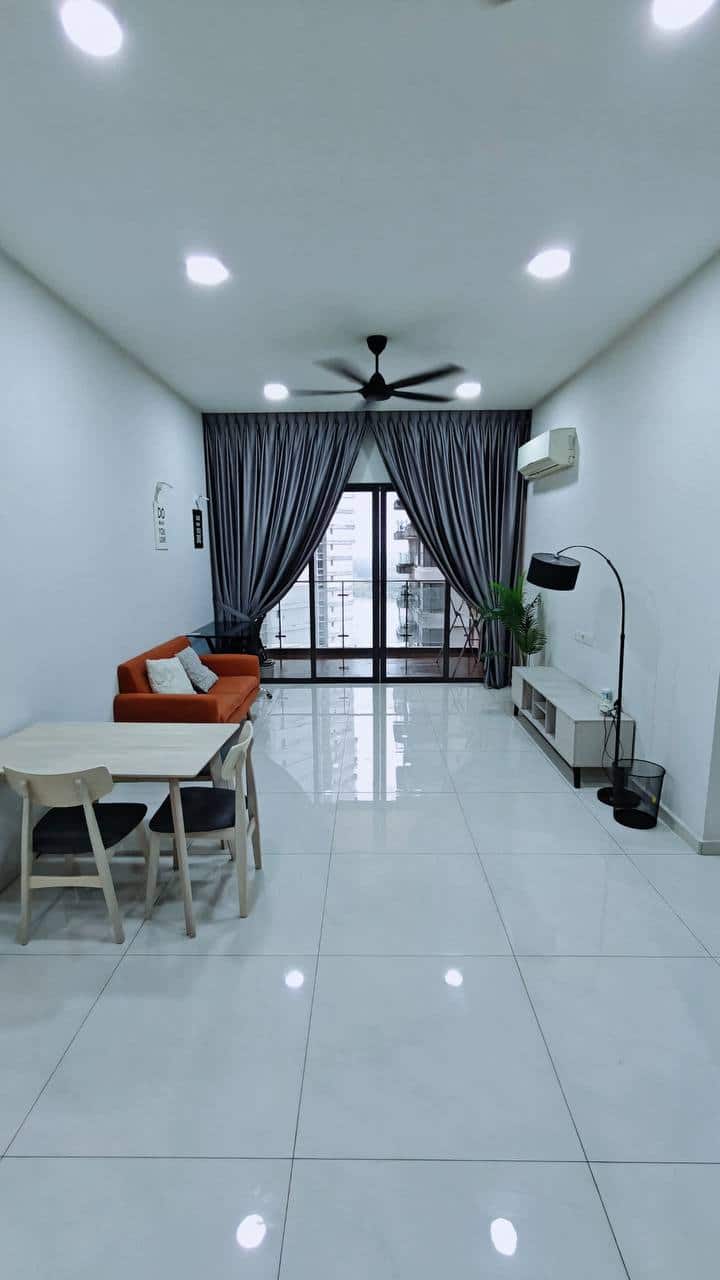 Condo Danga Bay 1