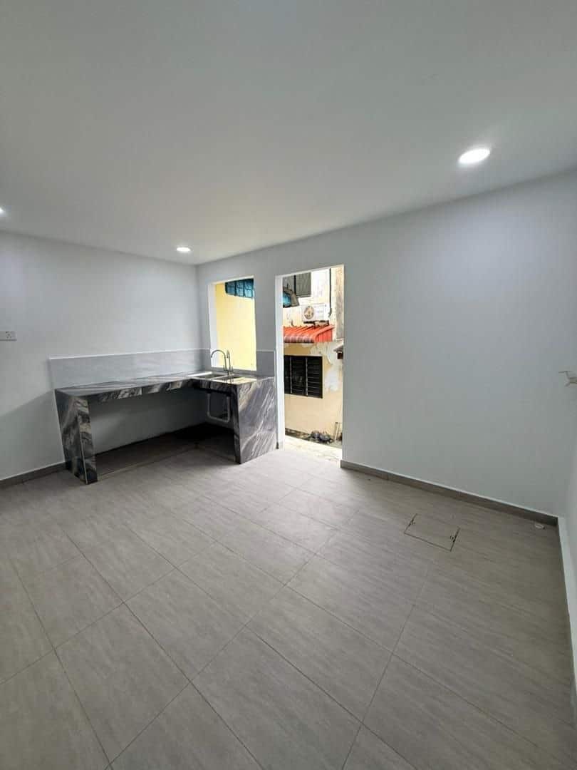 Double storey low cost Taman Damai Jaya 4