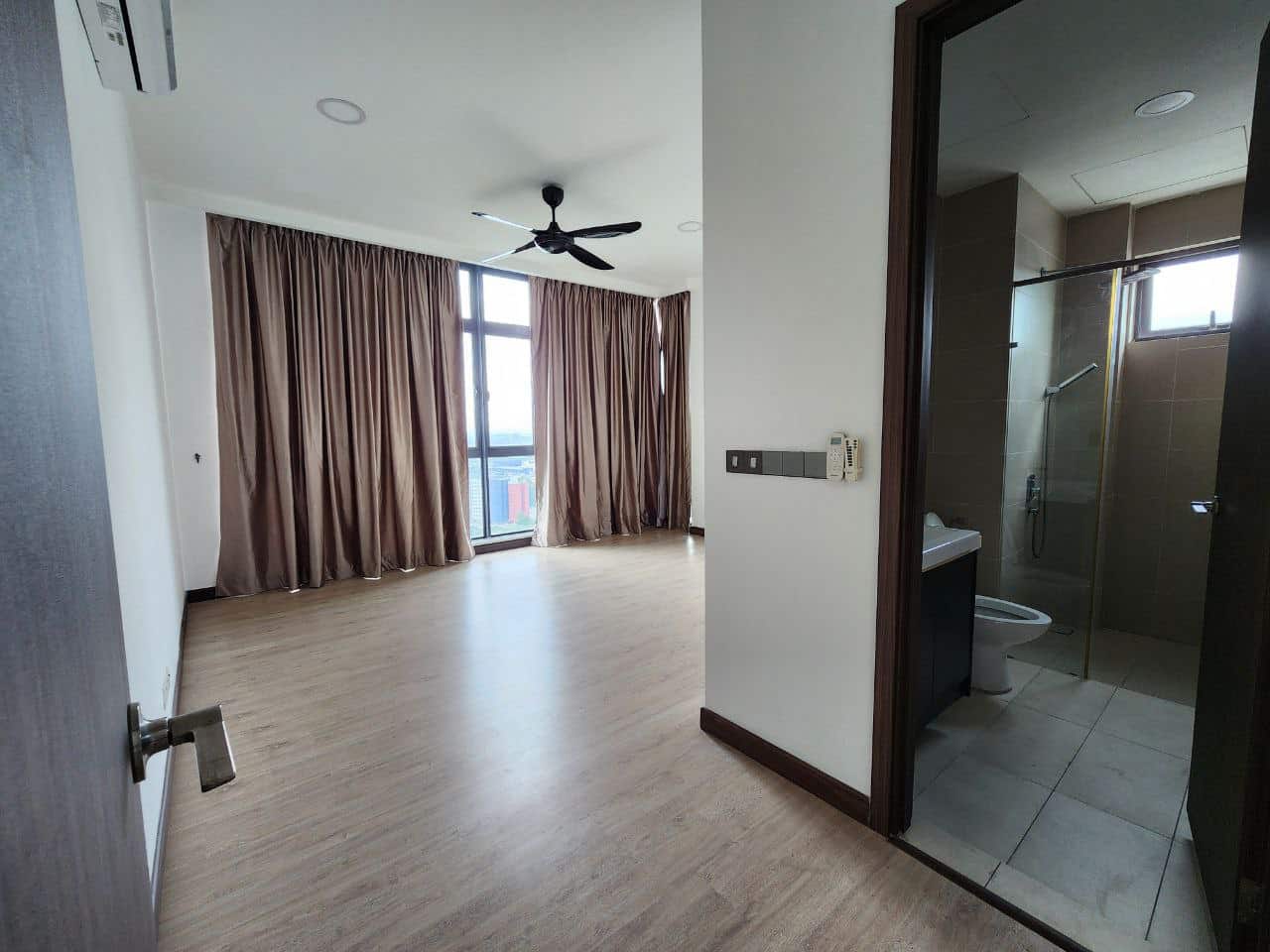 3 Storey Semi D Bandar Seri Alam 6