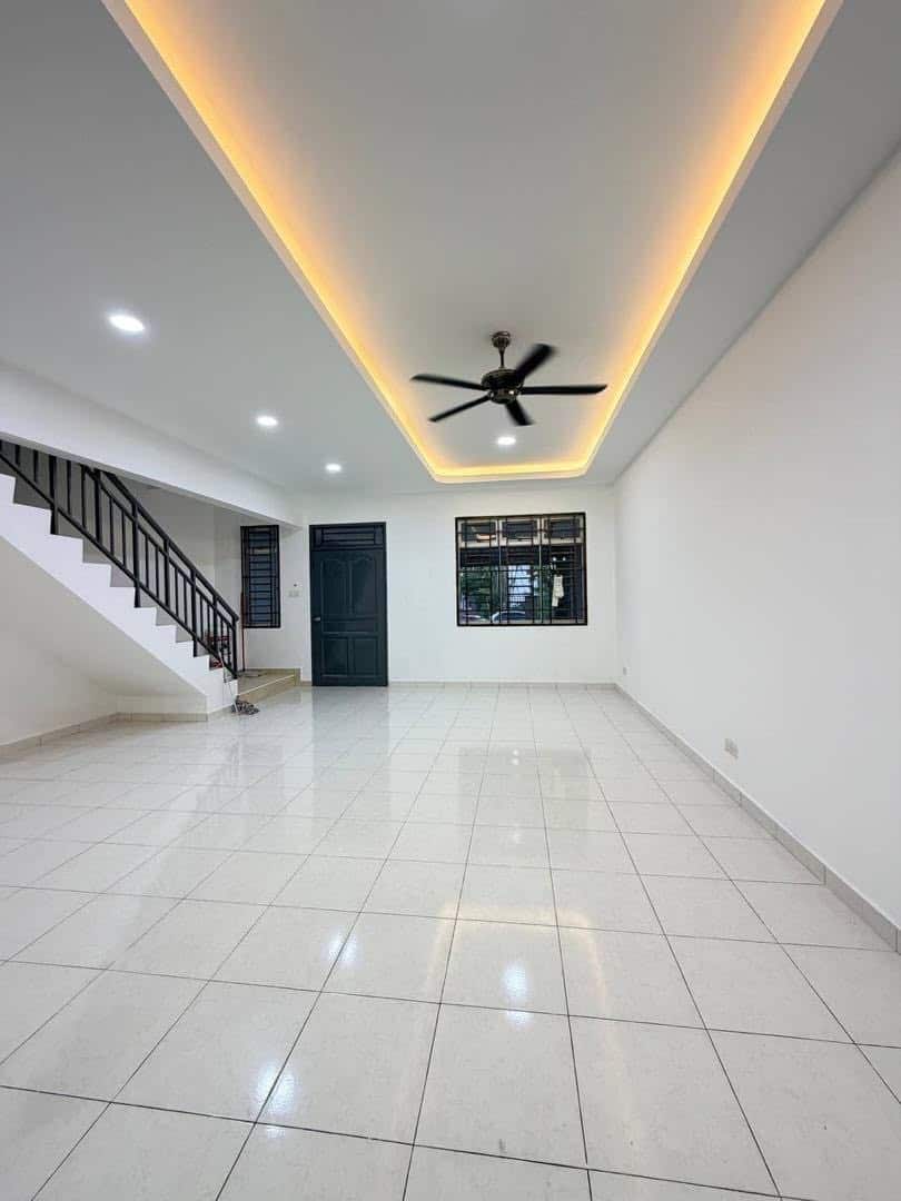 Intermediate unit Taman Bukit Indah