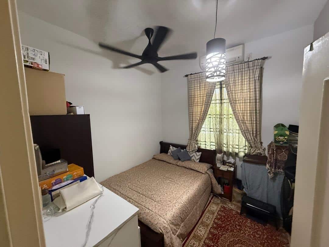 Double Storey Cluster House Austin Heights Mount Austin 8