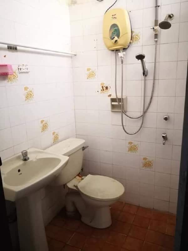 Single Storey Terrace Taman Daya 7