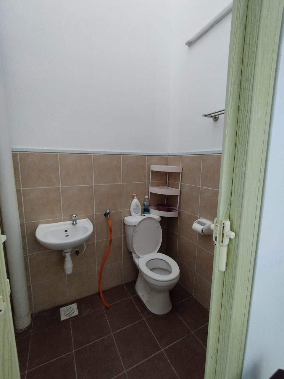 2.5 storey Taman Pulai Mutiara 8