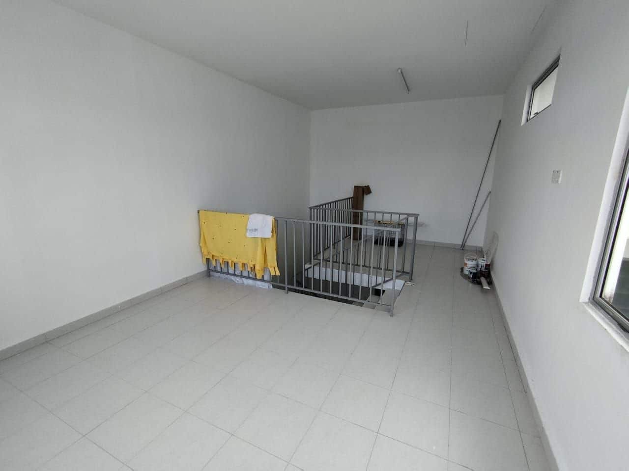 2.5 storey Taman Pulai Mutiara 5