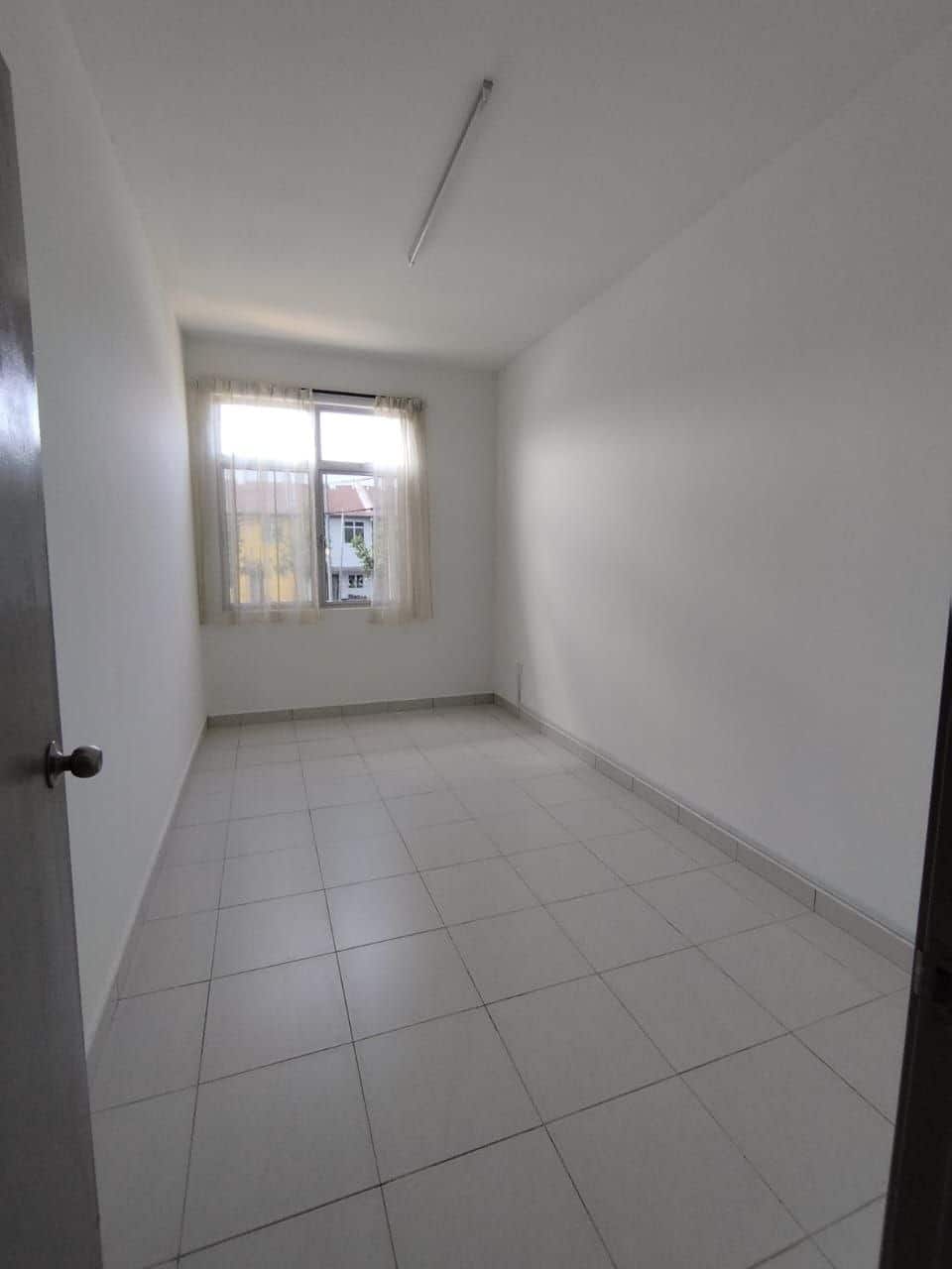 2.5 storey Taman Pulai Mutiara 6