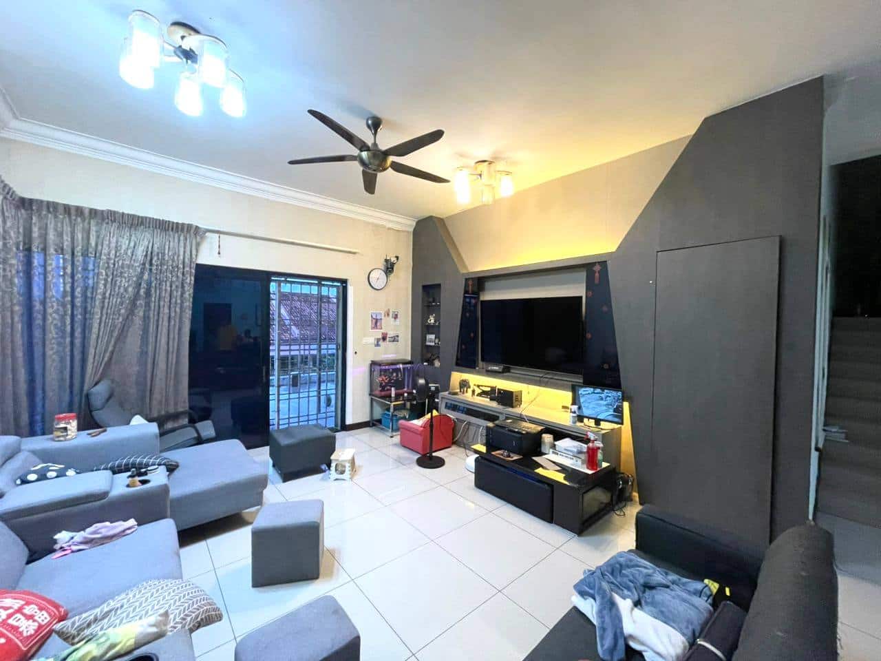 2.5 Storey Semi D Taman Nusa Idaman 4