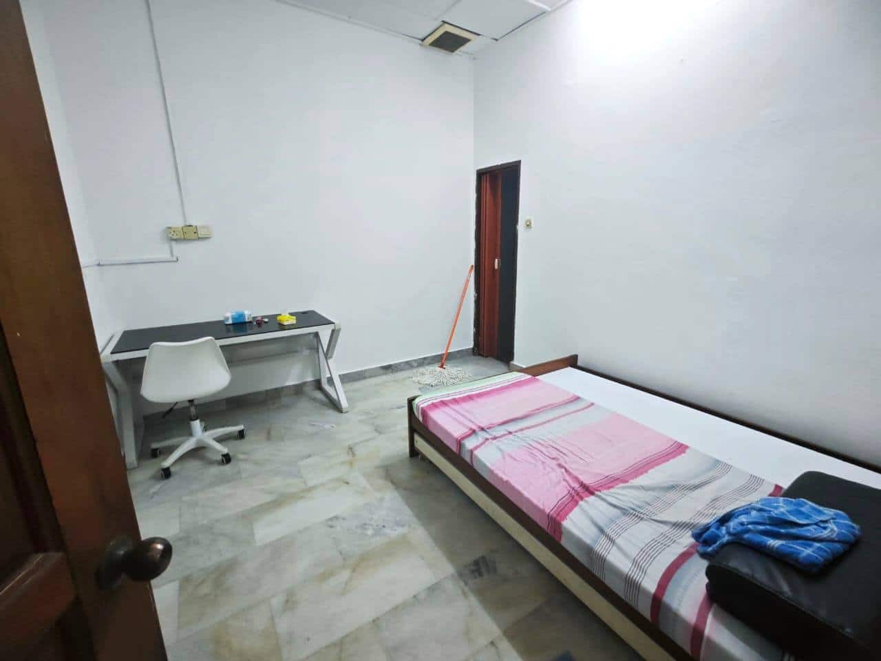 Single Storey Terrace Corner Lot Taman Ungku Tun Aminah 1