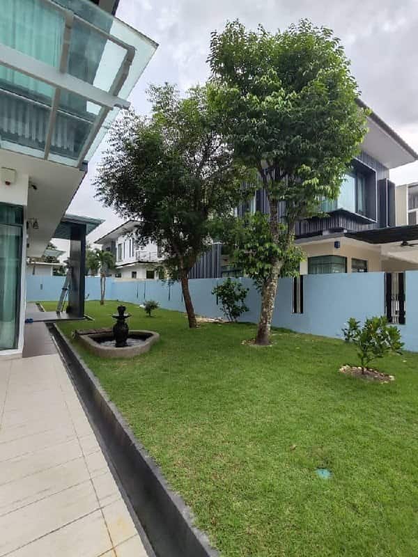 Double Storey Semi D Jln Laman Setia 11