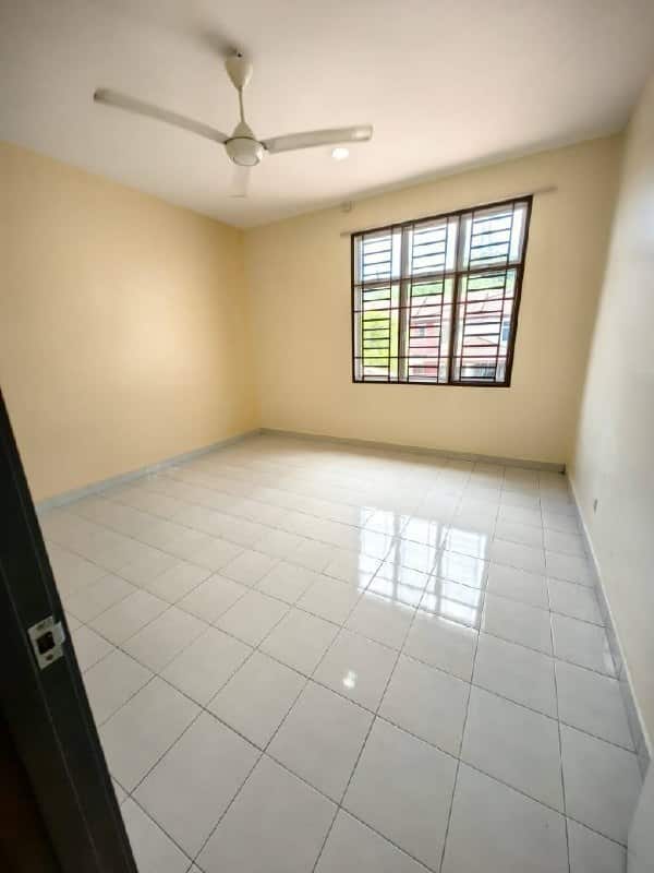 Double Storey Medium Cost Nusa Bayu 2