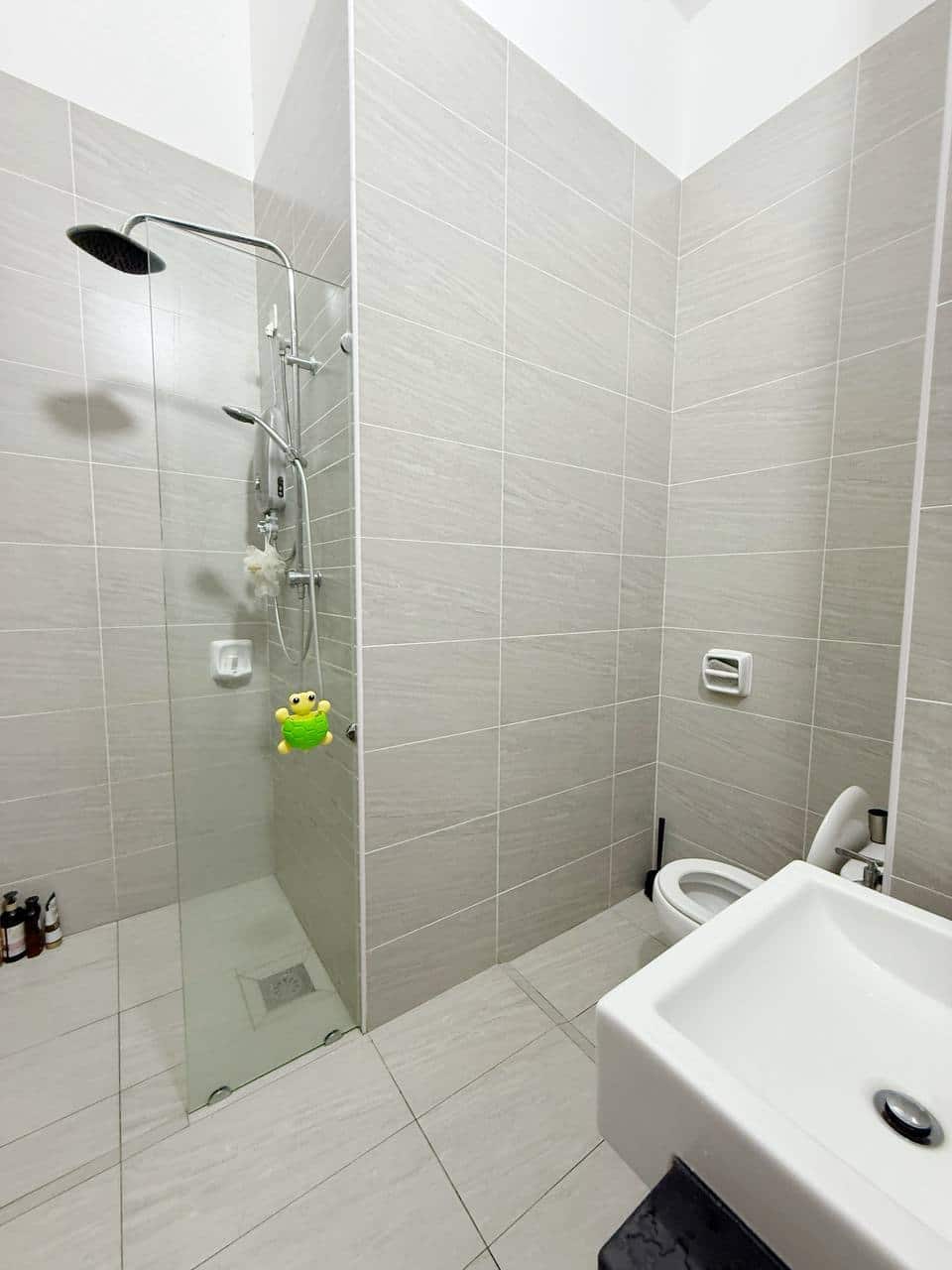 Quinton Double Storey Terrace Eco Summer 8