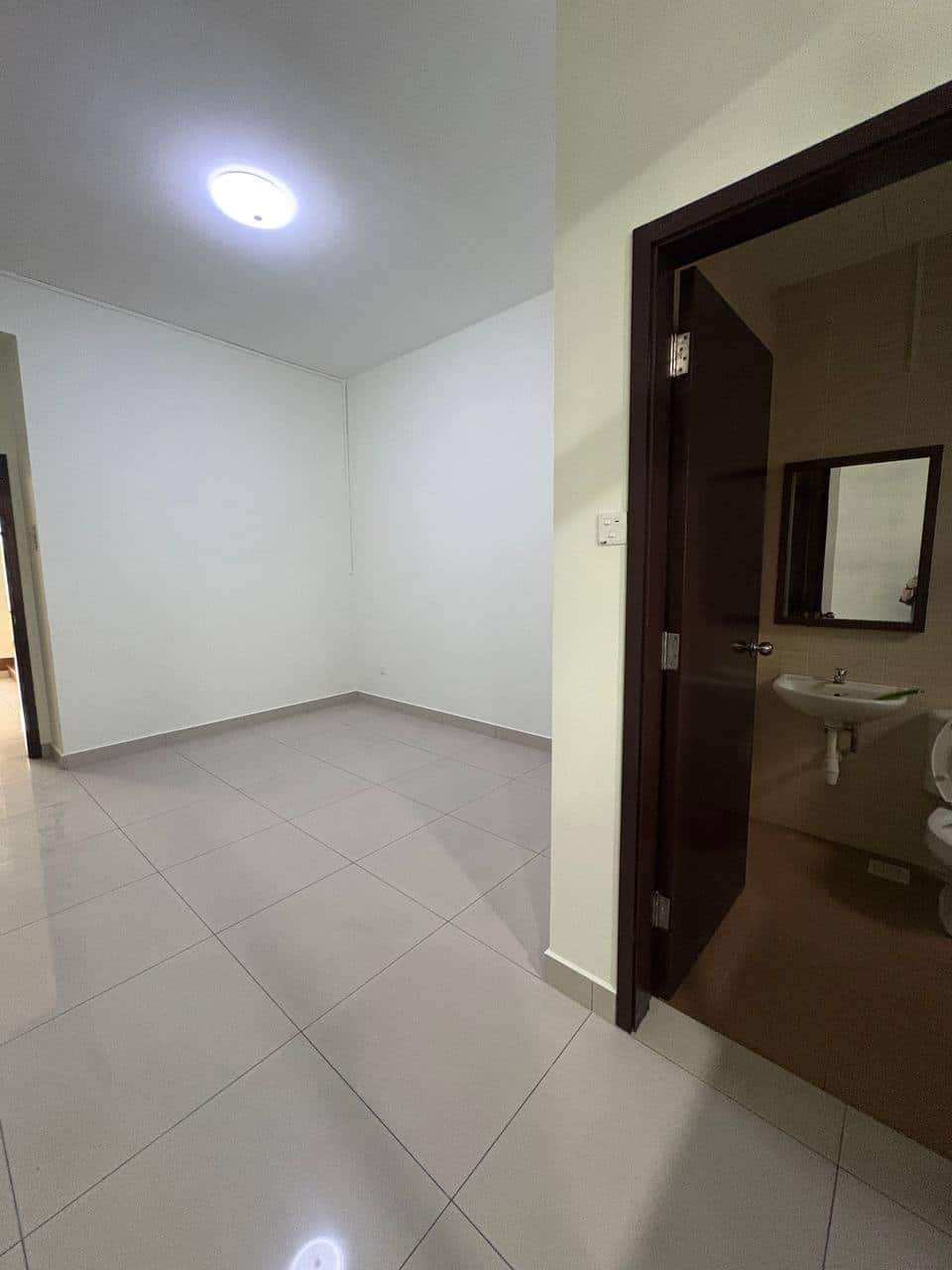 Double Storey House Molek Grove 4