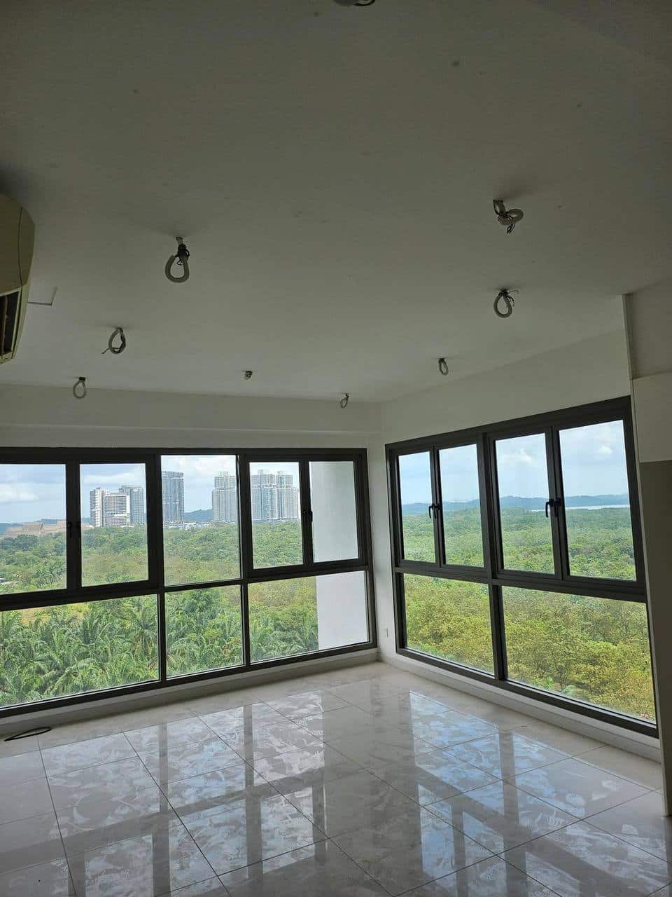 Condominium Iskandar Residences Medini 2