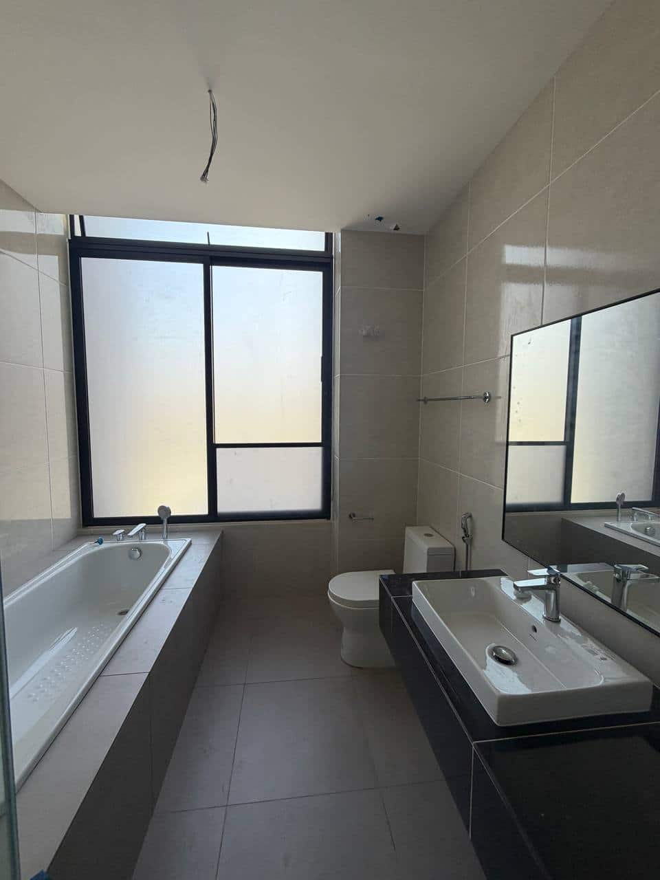 Double Storey Superlink Aurora Sentral Resort Villas 7