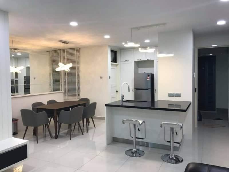 Service Apartment Parc Regency, Plentong 2