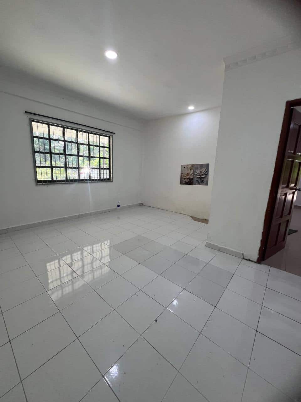 Single Storey Corner Terrace Jalan Barau, Skudai 2