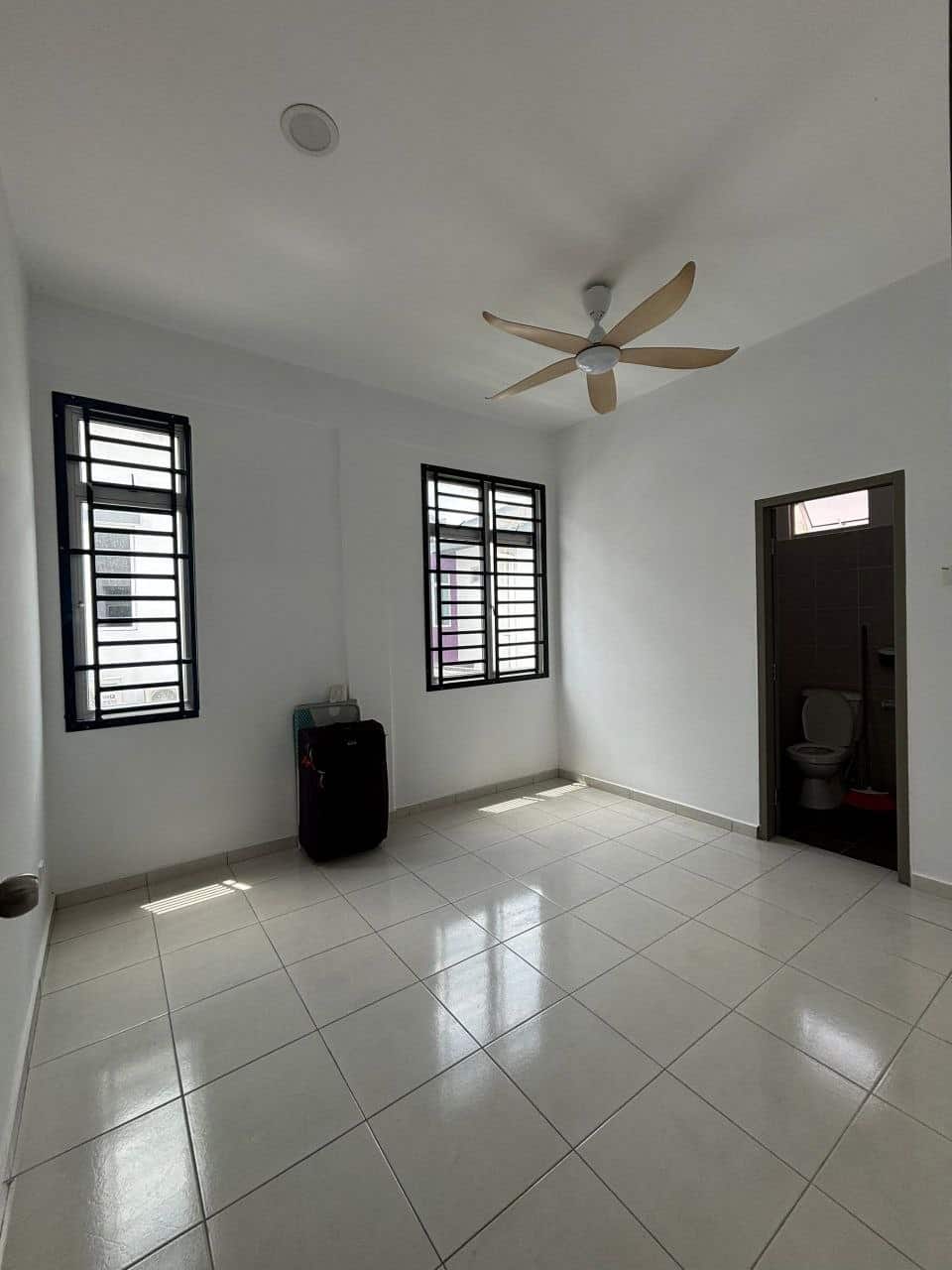 Double Storey Cluster Taman Pulai Mutiara 8