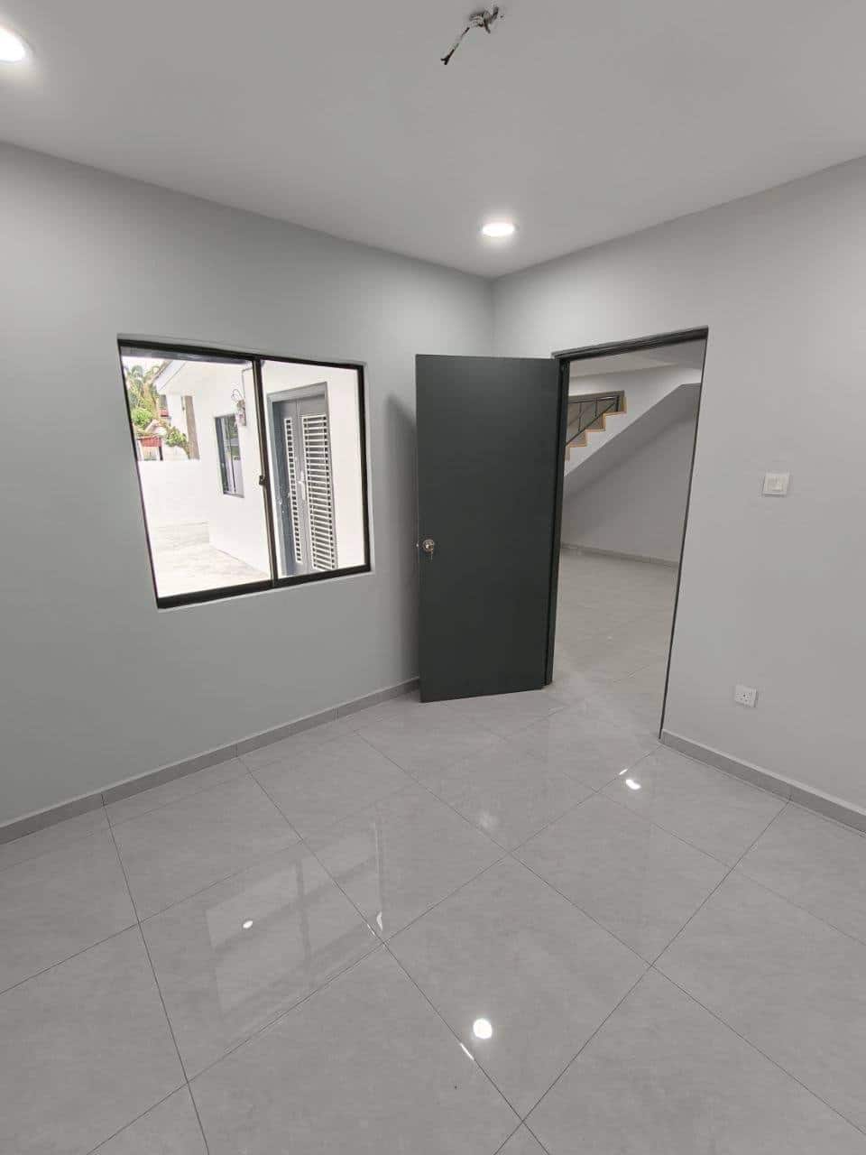 Double Storey Low Cost Corner Taman Bukit Jaya 6