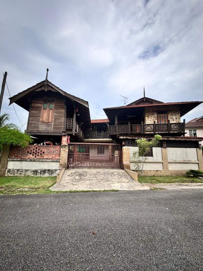 Double Storey Terrace House Jalan Pulai Perdana 9/10 1
