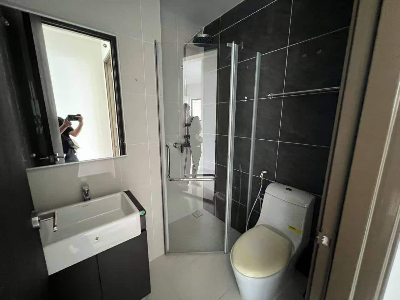 Bay Point 5B Country Garden Danga Bay 9