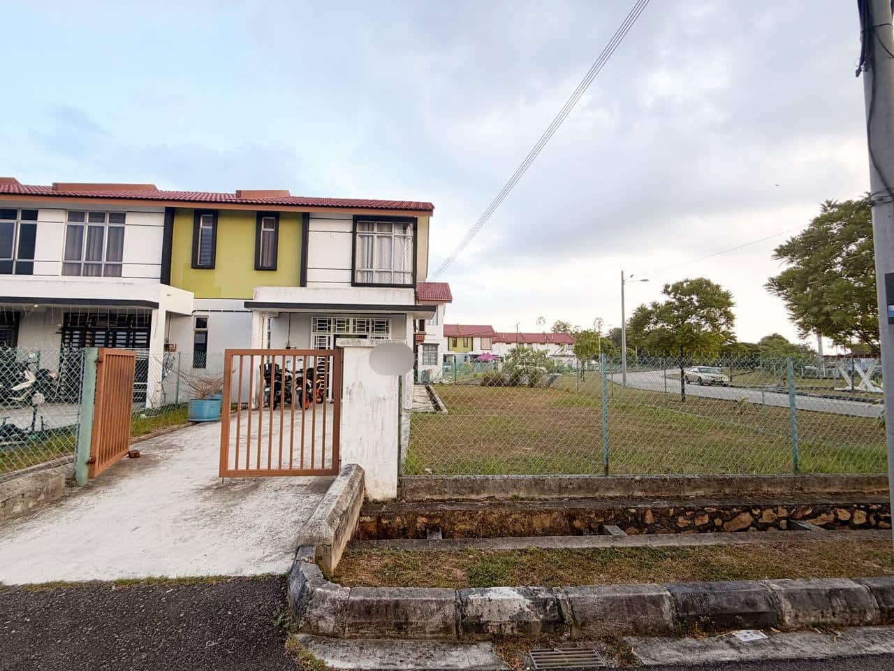Double Storey Corner Lot Taman Alam Damai 2