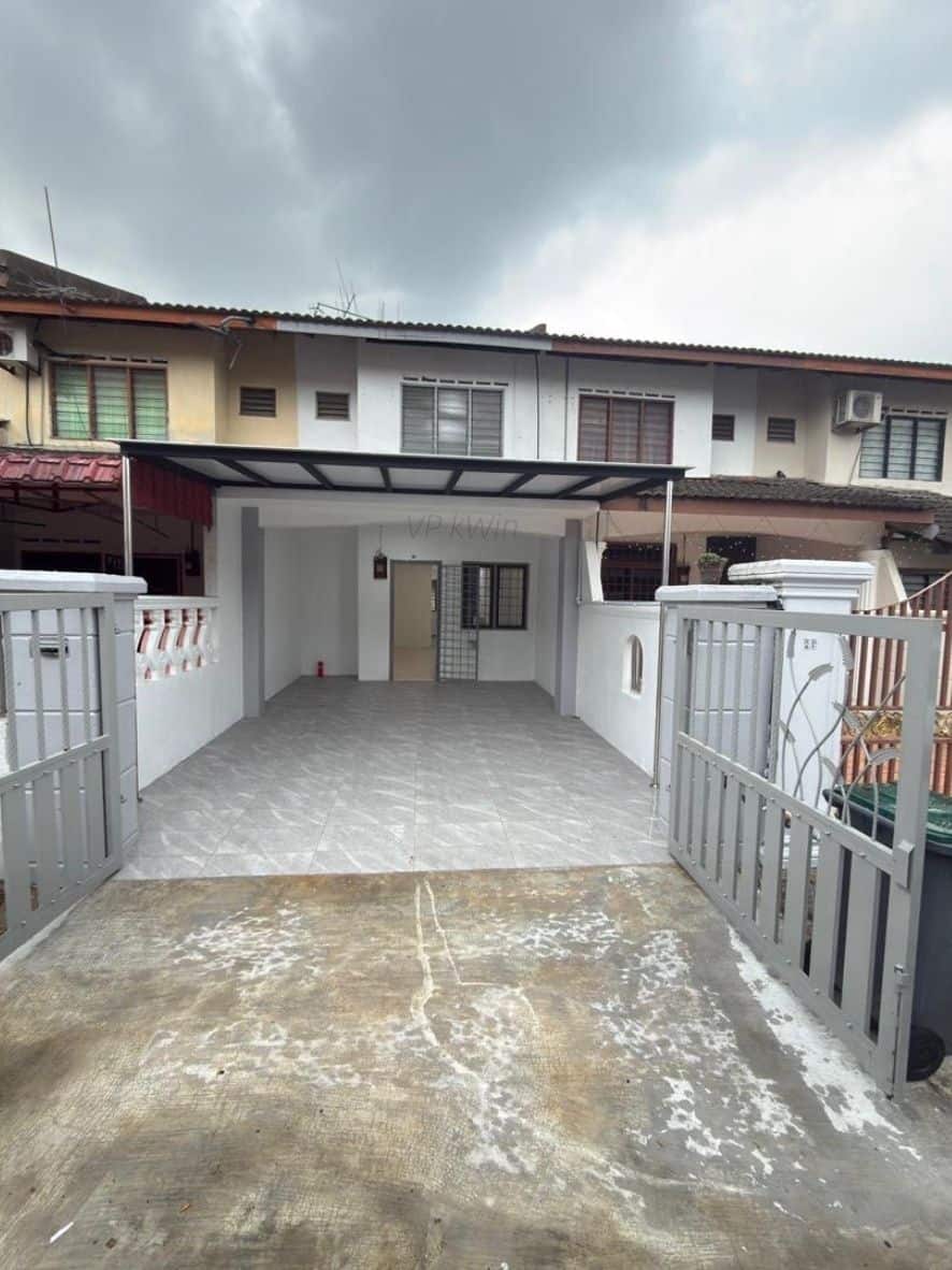 Double Storey Medium Low Cost Terrace House Jalan Tasek 39, Bandar Seri Alam 2
