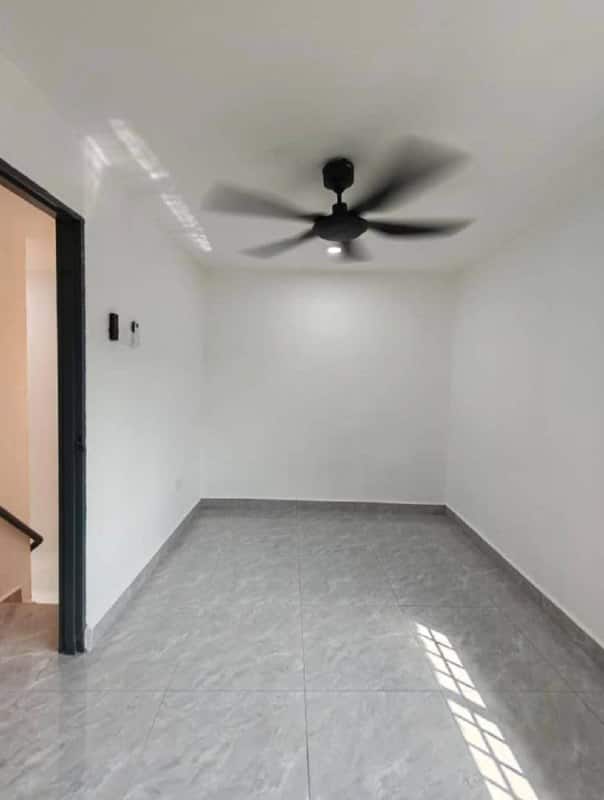 Double Storey Low Cost Hang Jebat Tun Aminah Skudai Baru 3
