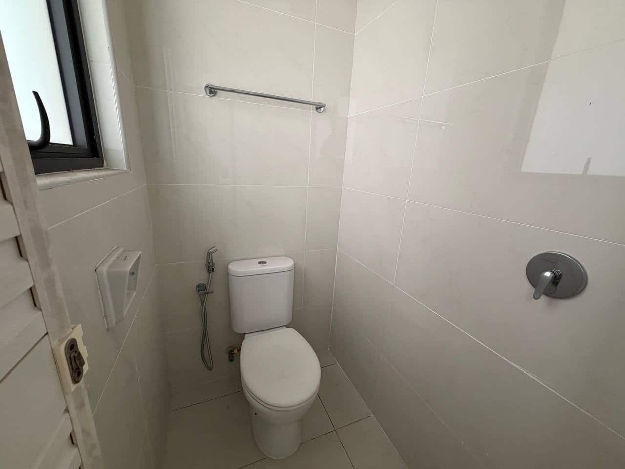 Condominium Danga Bay 6