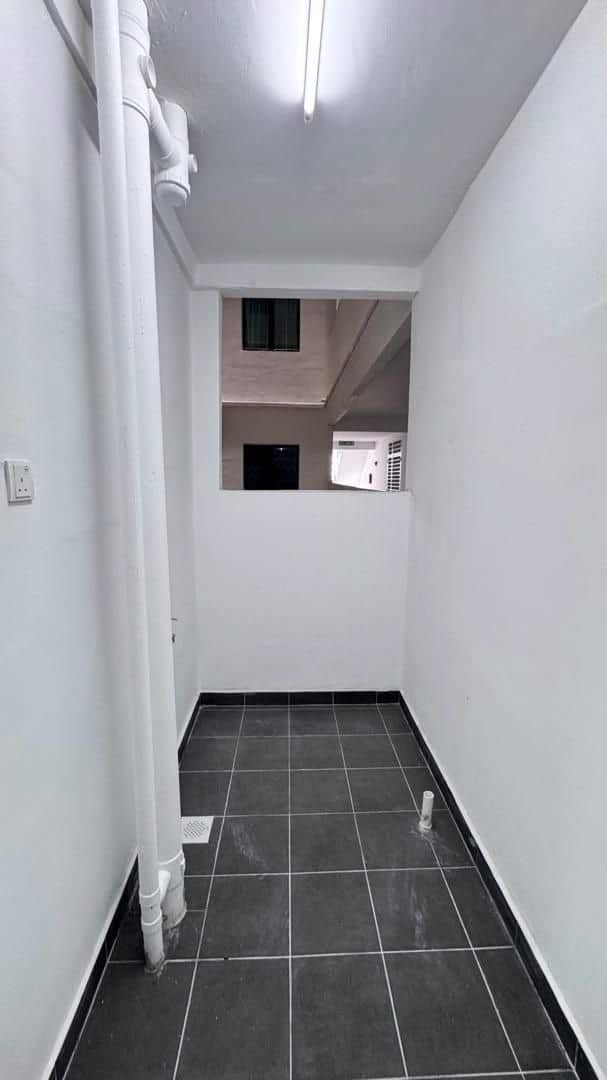 Intermediate Lot Residensi Prima Larkin 8