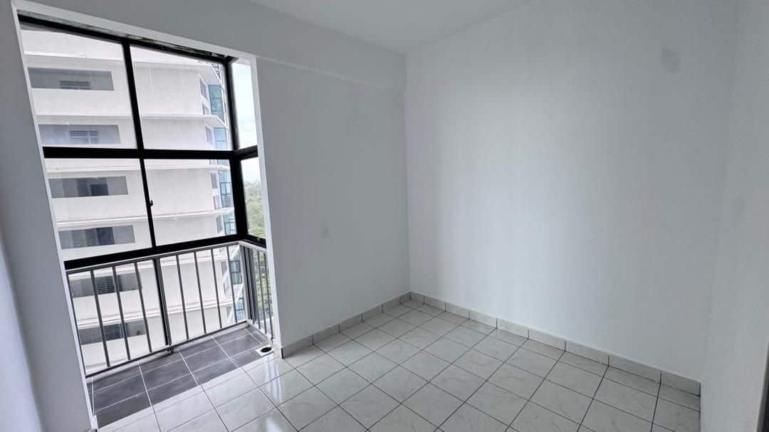 Intermediate Lot Residensi Prima Larkin 3