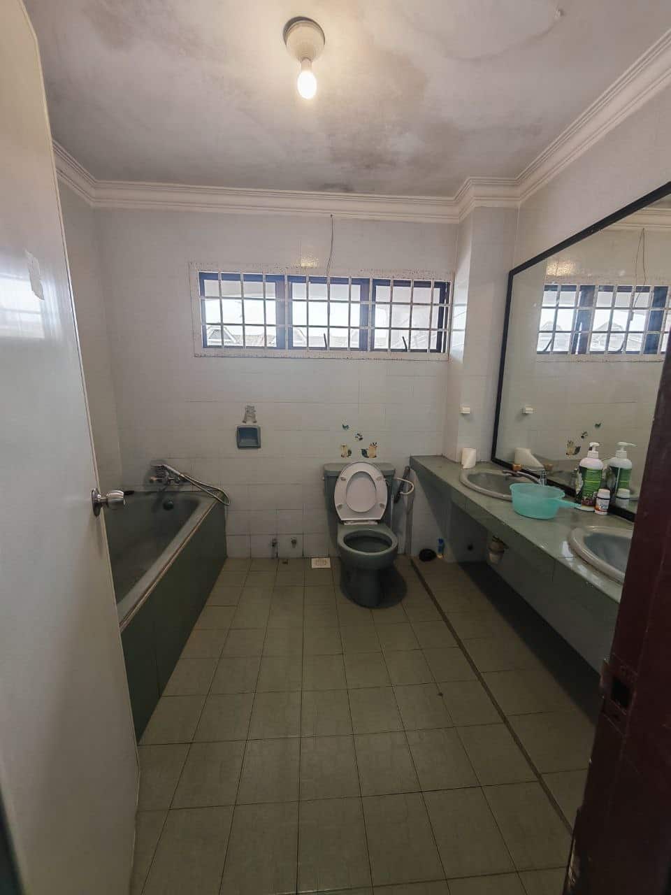 Double Storey Terrace Jalan Emas, Taman Sri Putri 8