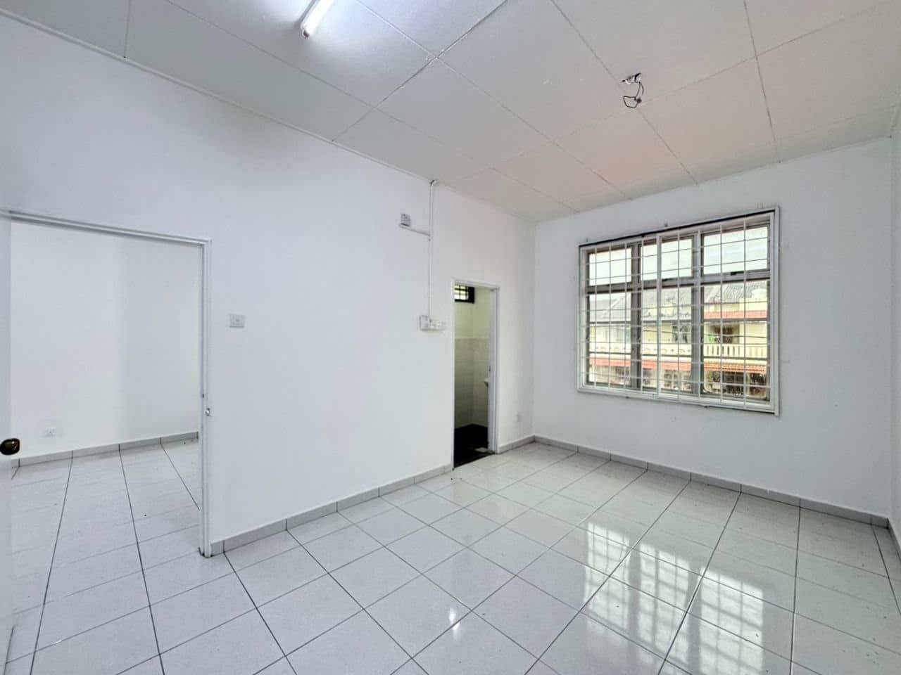 Double Storey Terrace House Taman Puteri Wangsa 4