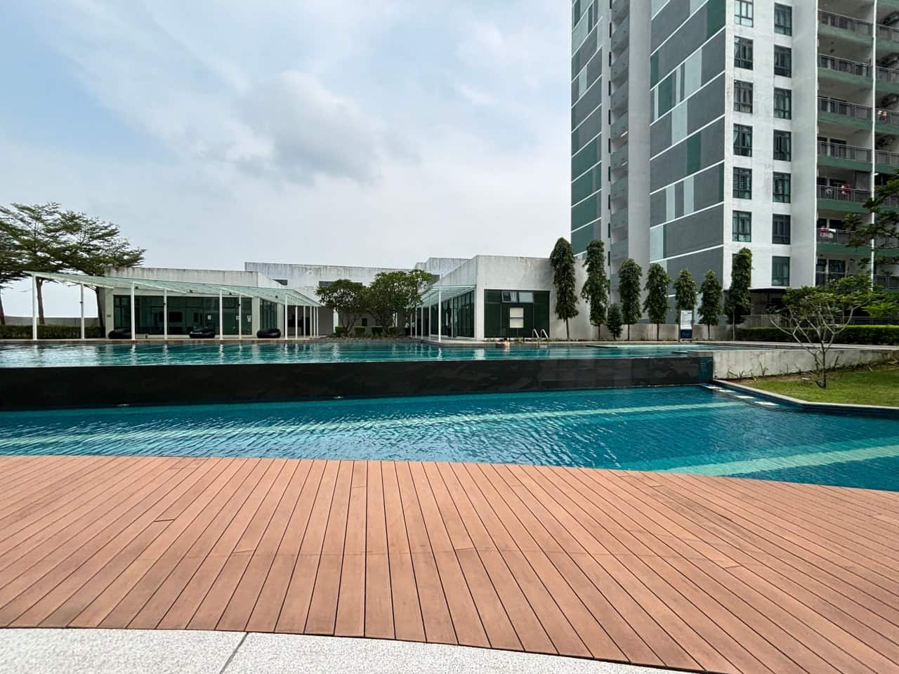 Service Apartment 8Scape Residency 2