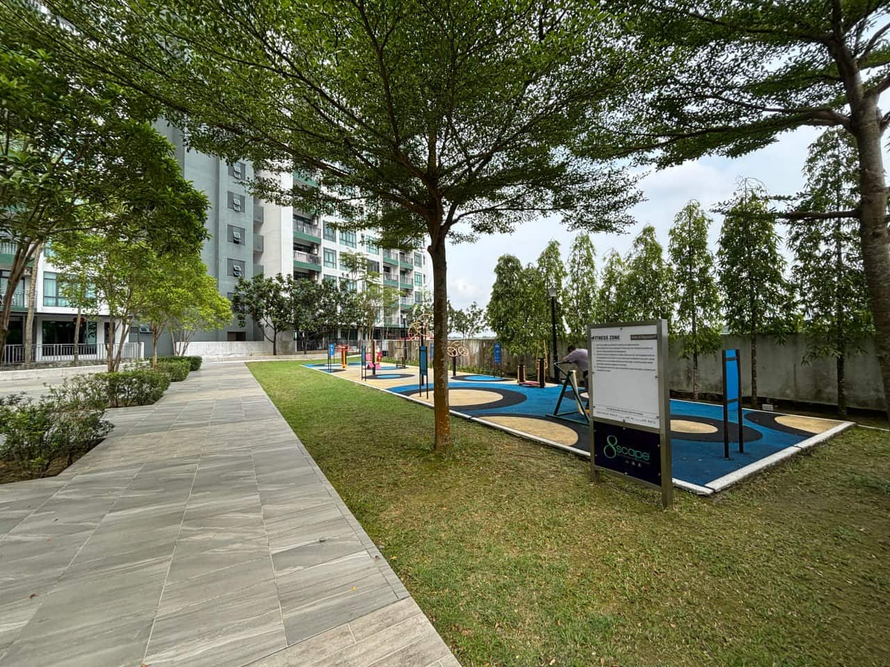 Service Apartment 8Scape Residency 7