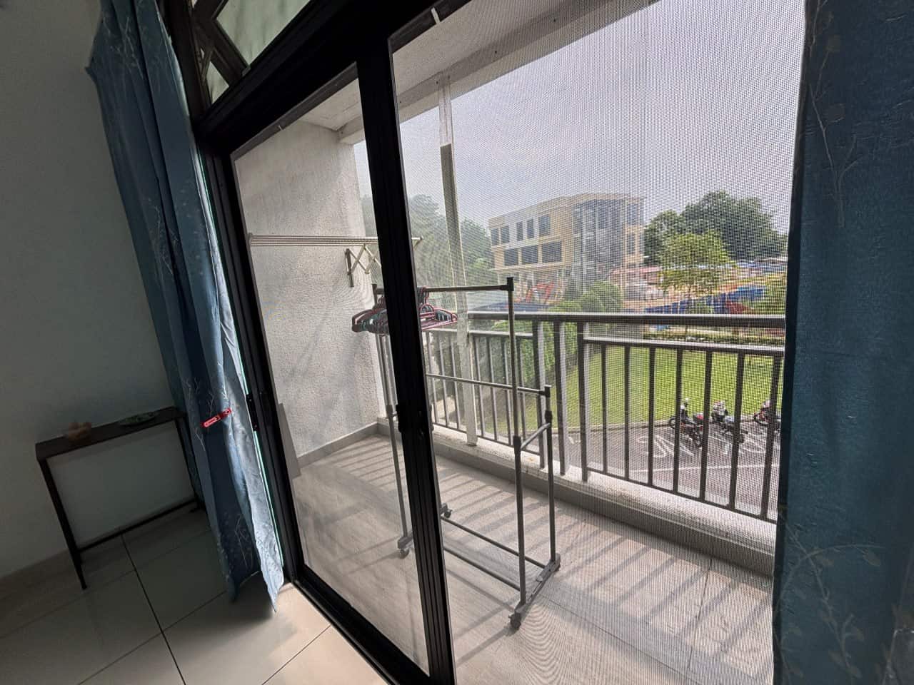 Service Apartment 8Scape Residency 8