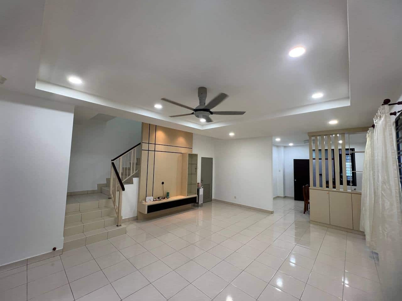 Double storey terrace Endlot Austin Duta 2 2