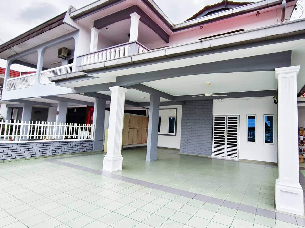 Double Storey Semi-D Jalan Saga Taman Kota Kulai 5