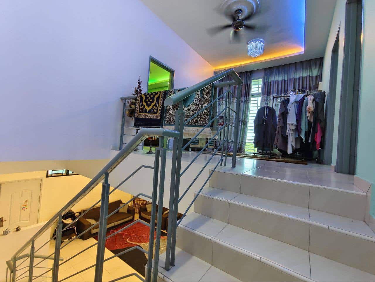 Double Storey Corner Lot Nusa Sentral 4