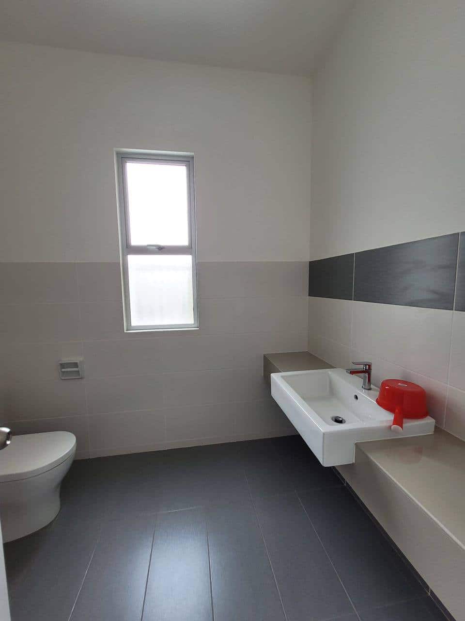 Double Storey Terrace Aspira Lakehomes Gelang Patah 11