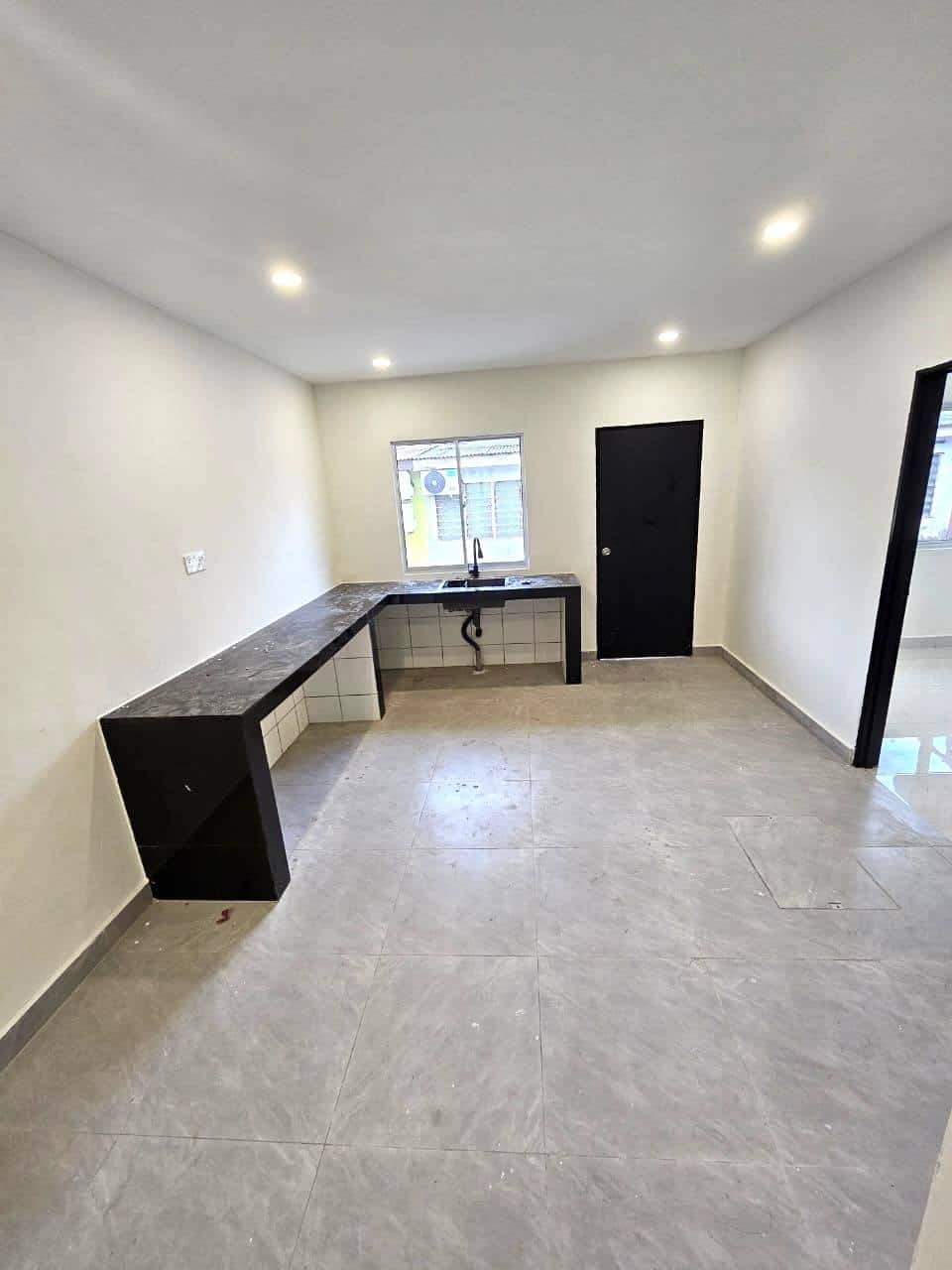 Single Storey Terrace House Bandar Selesa Jaya 7