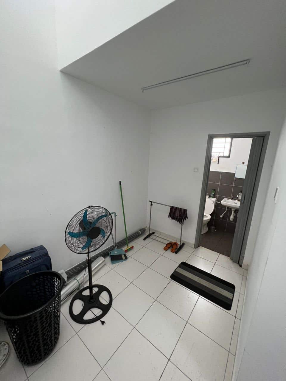 Double Storey Terrace House Taman Pulai Hijauan 4