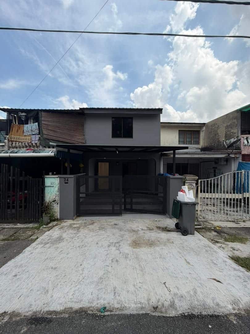 Double Storey Low Cost Bandar Baru Permas Jaya 1