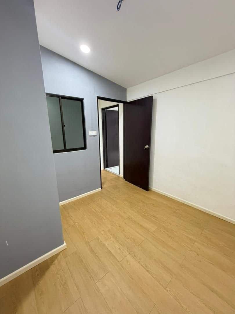 Double Storey Low Cost Bandar Baru Permas Jaya 5