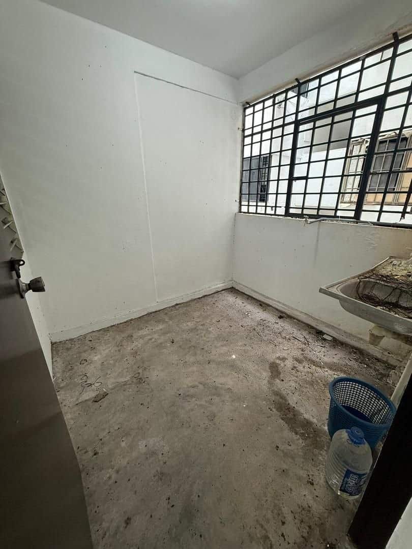 Apartment Taman Desa Tebrau 8