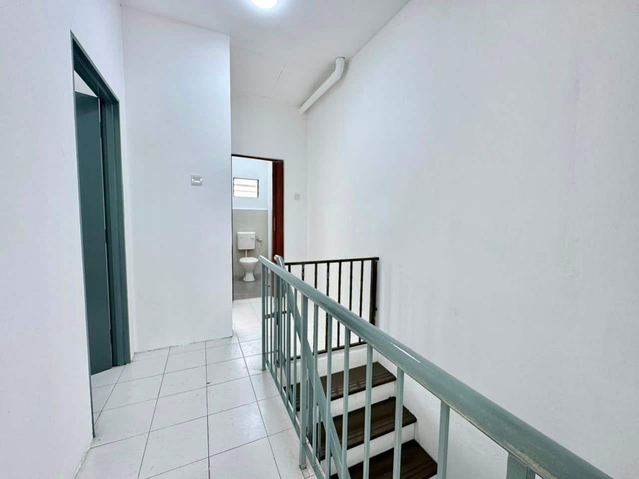 Double Storey Scientex 8 6