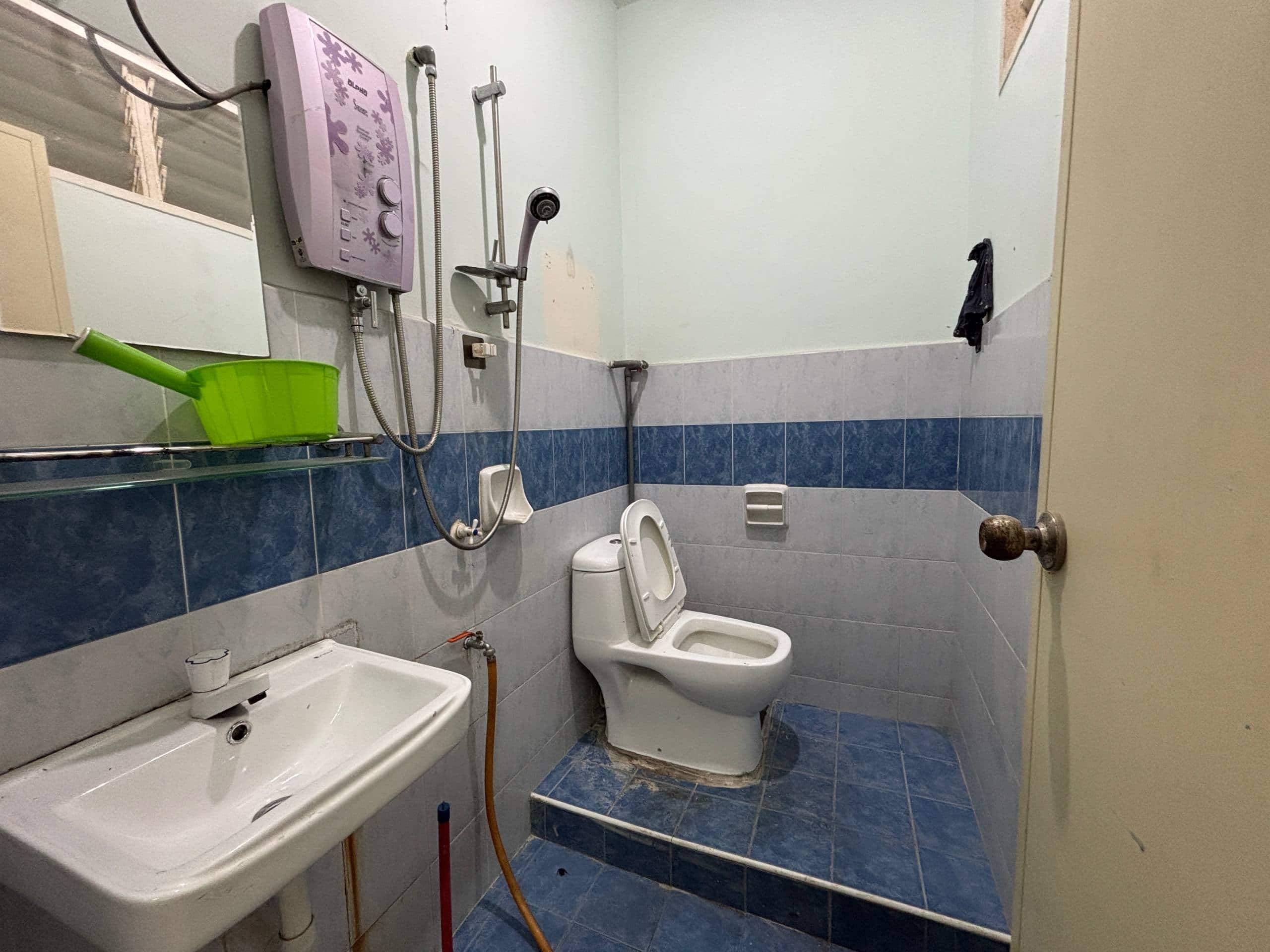Double Storey Medium Low Cost Terrace House Taman Lagenda 10