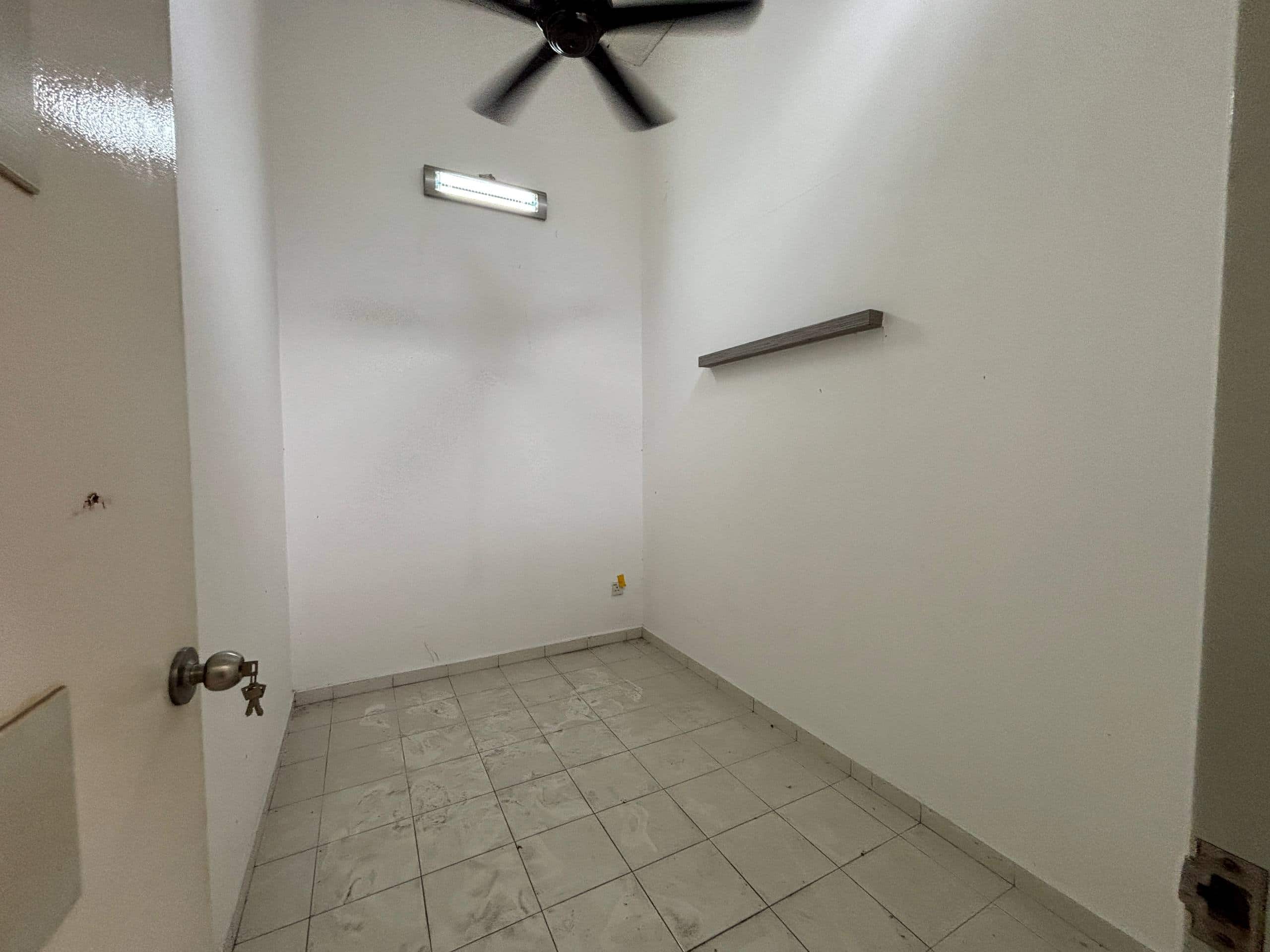 Double Storey Medium Low Cost Terrace House Taman Lagenda 6