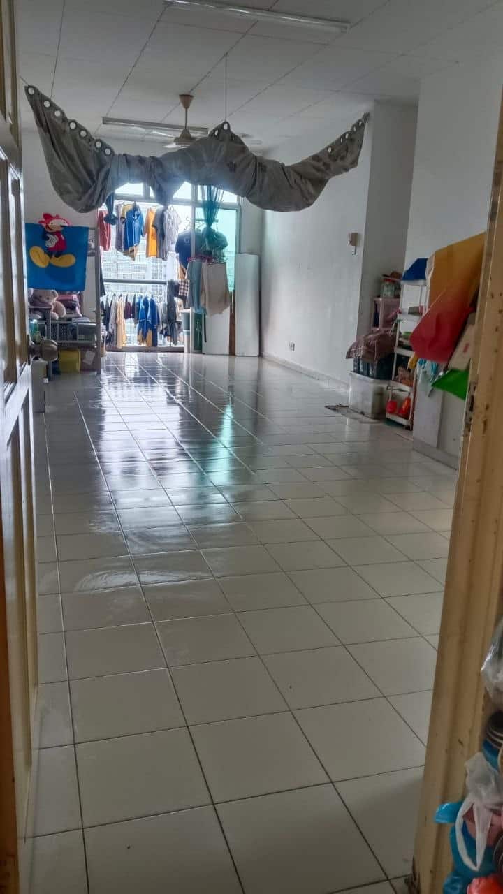 Serviced Apartment Taman Austin Perdana 2