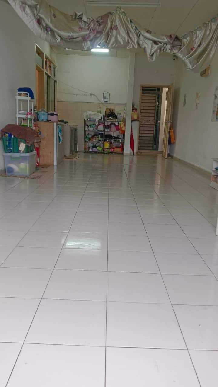 Serviced Apartment Taman Austin Perdana 3