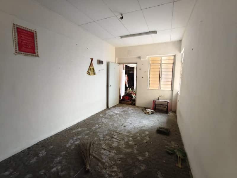 Low Cost Flat Kenari Flat 3