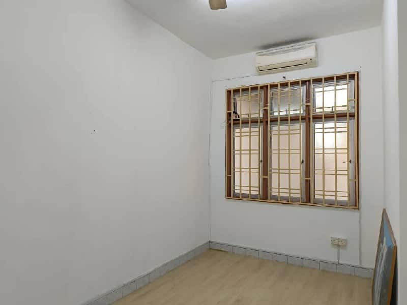 Double storey terrace Puteri Wangsa 4